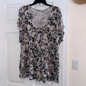 Grey Floral Knit Top